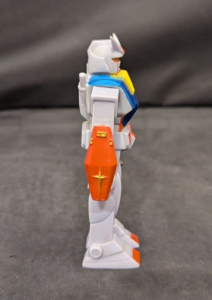 クローバー ガンダム ミニサイズ グレー成型/130㎜ 130mm - メルカリ