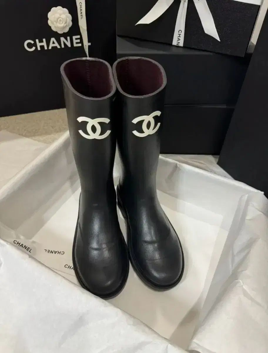Chanel レインブーツ　38 CHANEL - 値下げしました☆CHANEL レインブーツ ラバー素材