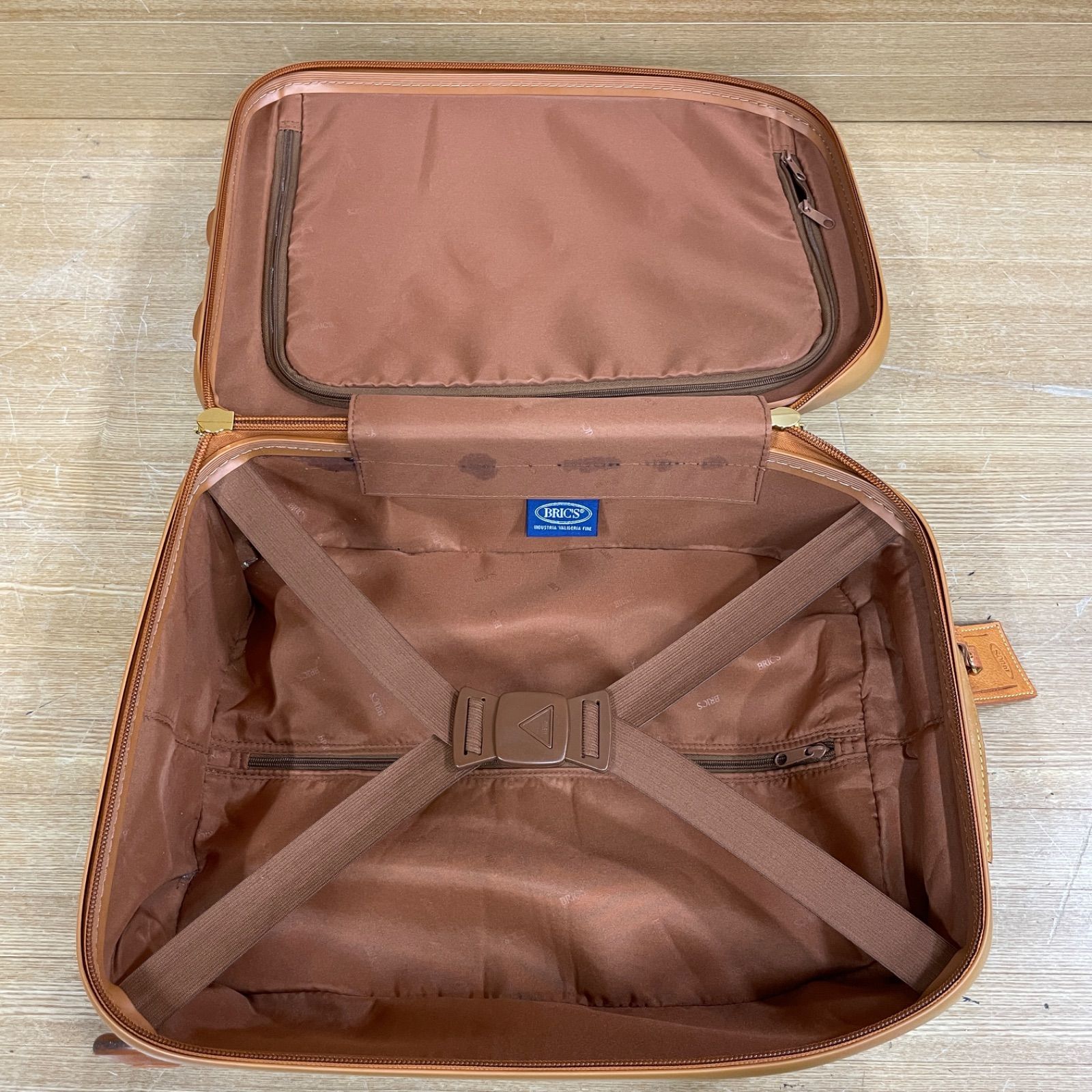 キャリーケース