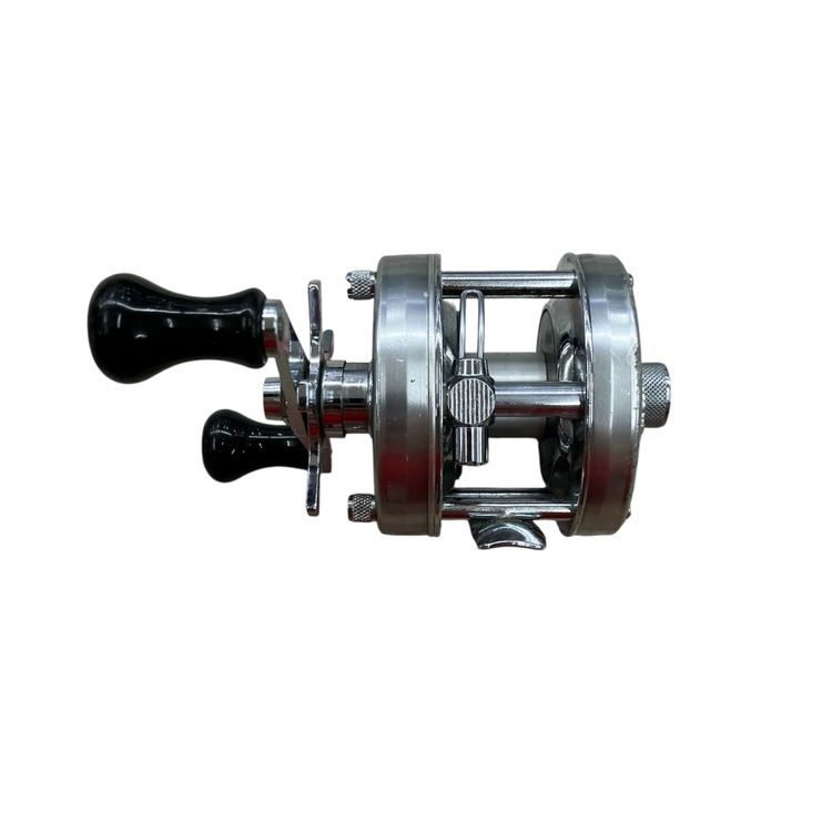 1)【中古品】アブガルシア アンバサダー4500C ⑧ Abu Garcia