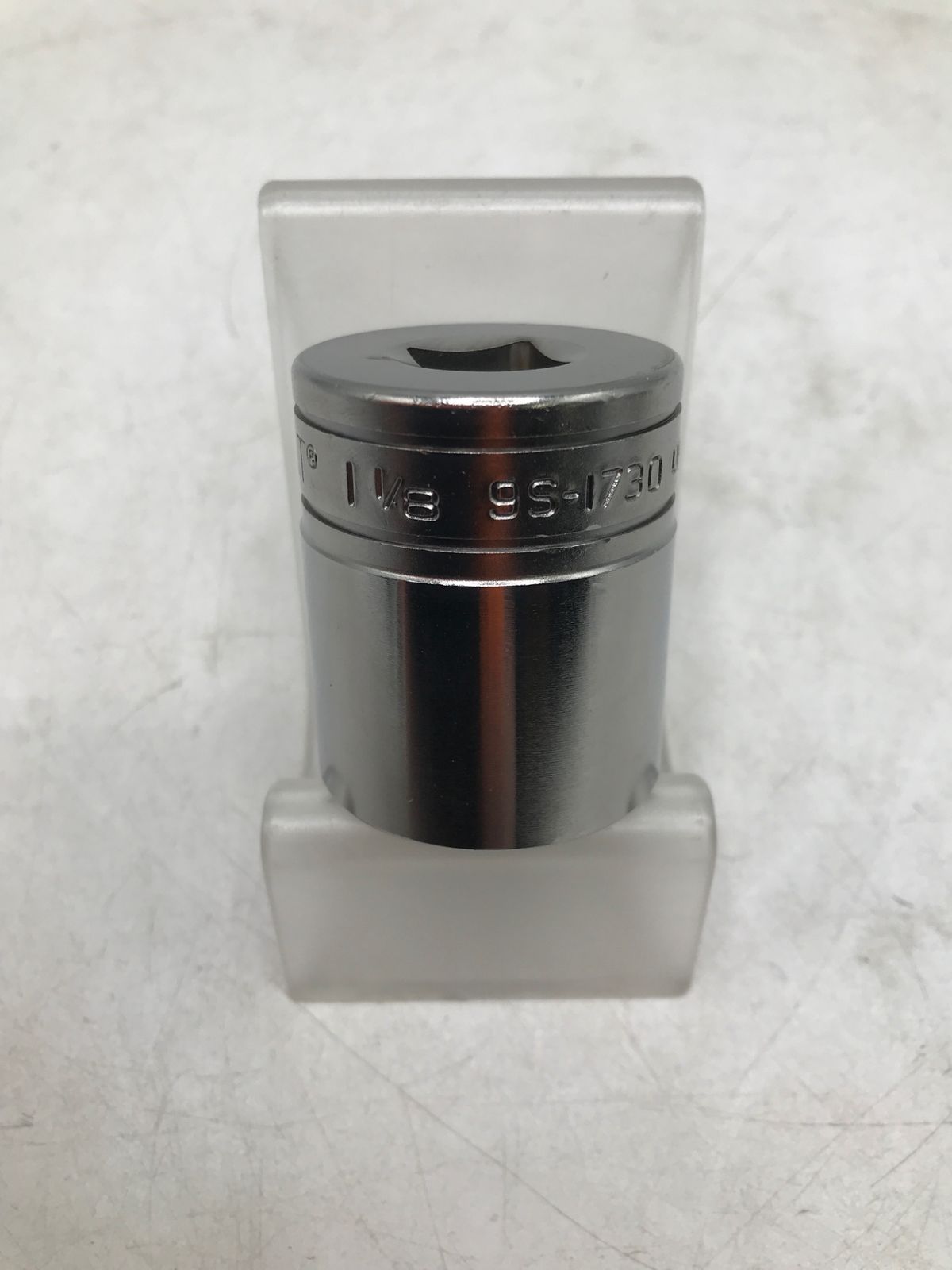 M01