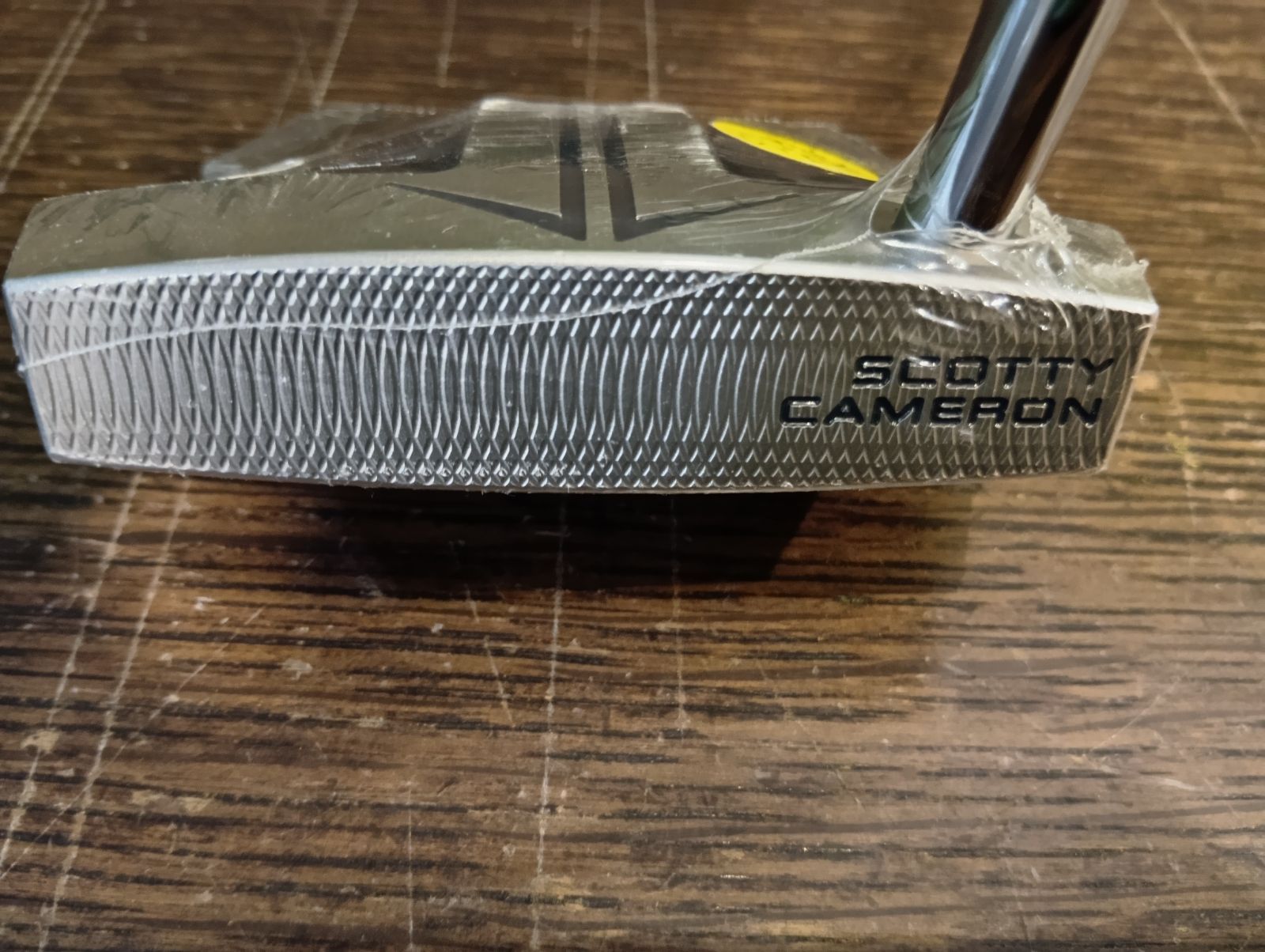 Pt ♥品 スコッティキャメロン ファントム 2025 パター SCOTTY CAMERON GOLF PUTTER 2025 PHANTOM_11．5 ゴルフクラブ 33インチ 右用 日本モデル 正規品 ヘッドカバー付属 大崎店