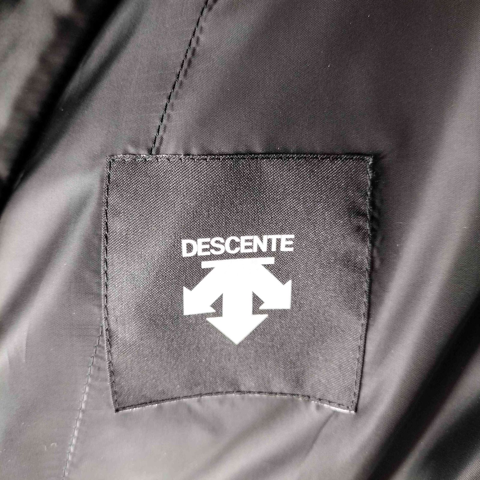 デサント descente キルティング中綿ベスト メンズ JPN：M - メルカリ