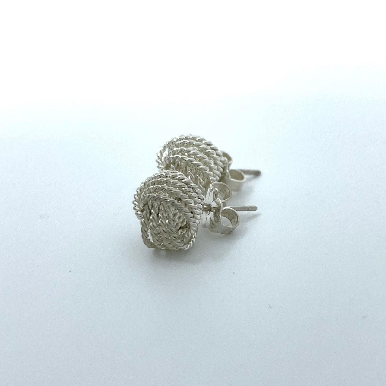 TIFFANY&COピアス ツイストノットサマセット　ピアス片耳（キャッチなし） TIFFANY&COピアス ツイストノットサマセット ピアス片耳