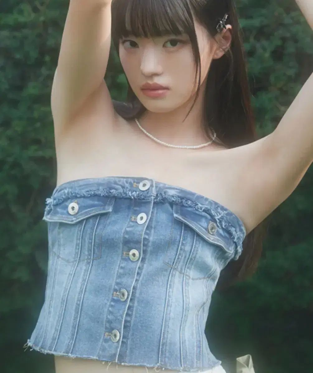 ジーゼミュージアム デニム オフショルダー トップス