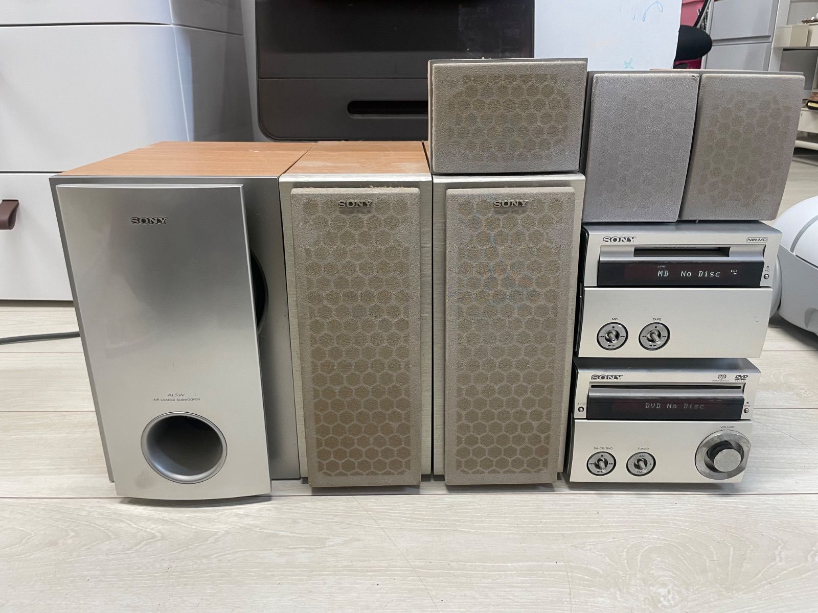 SONY CMT-SE9スーパーオーディオCD／DVD搭載コンポ ジャンク品SONY CMT-SE9スーパーオーディオCD／DVD搭載コンポ