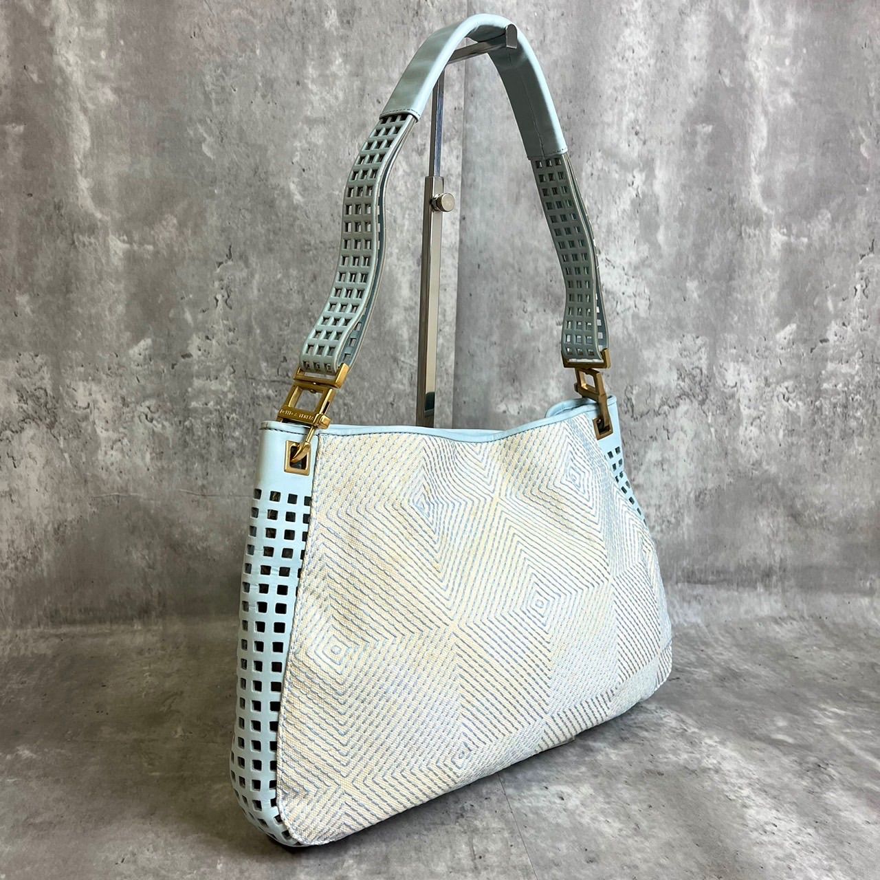 ✨良品✨ BOTTEGA VENETA ボッテガヴェネタ ワンショルダーバッグ 