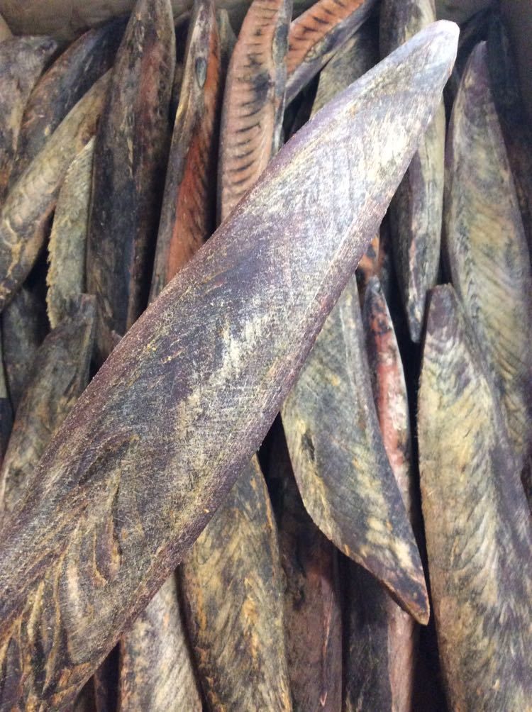ラクマ限定価格　枕崎産　荒本鰹節　２０ｋｇ kezuribushi_100x3.jpg