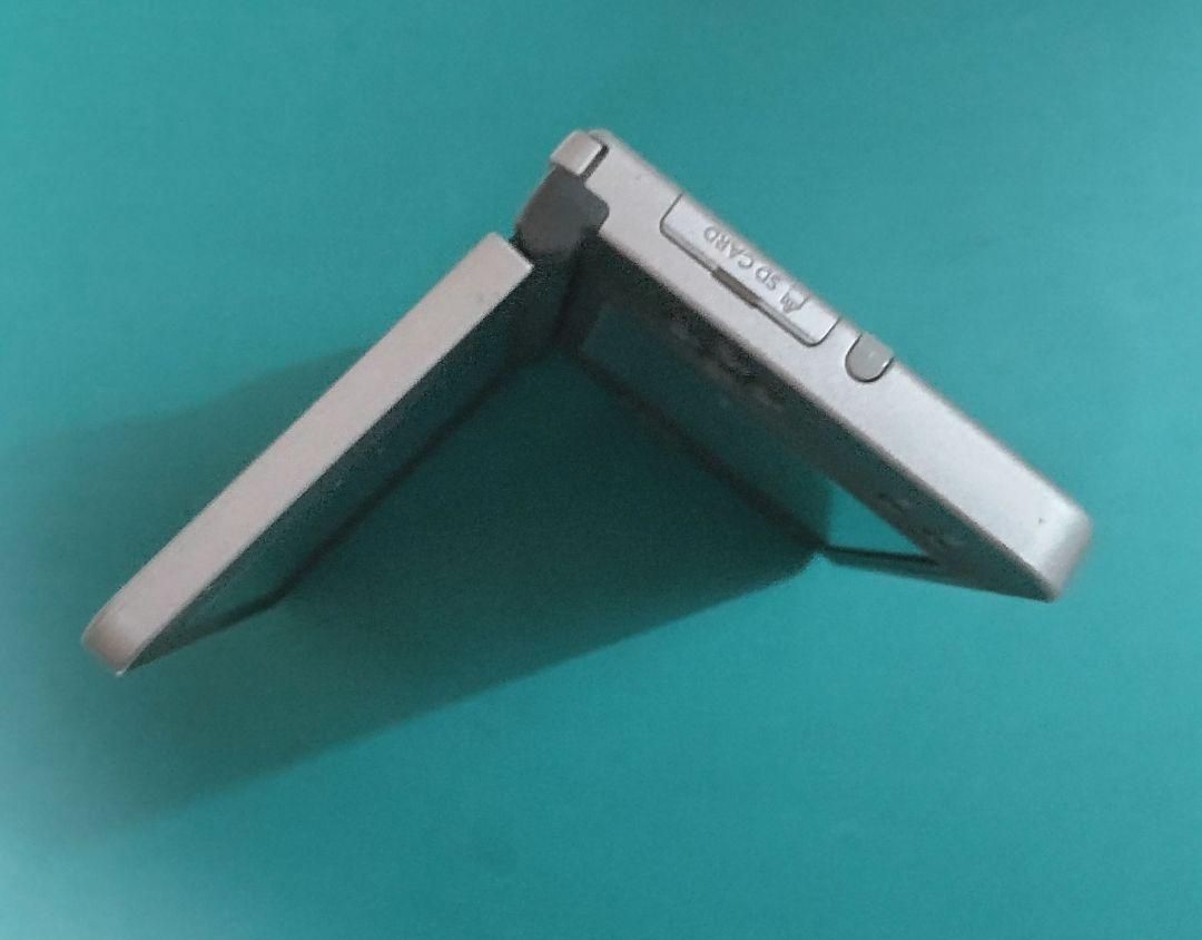 E11【中古・美品】 Nintendo DSi LL ダークブラウン 3685 本体