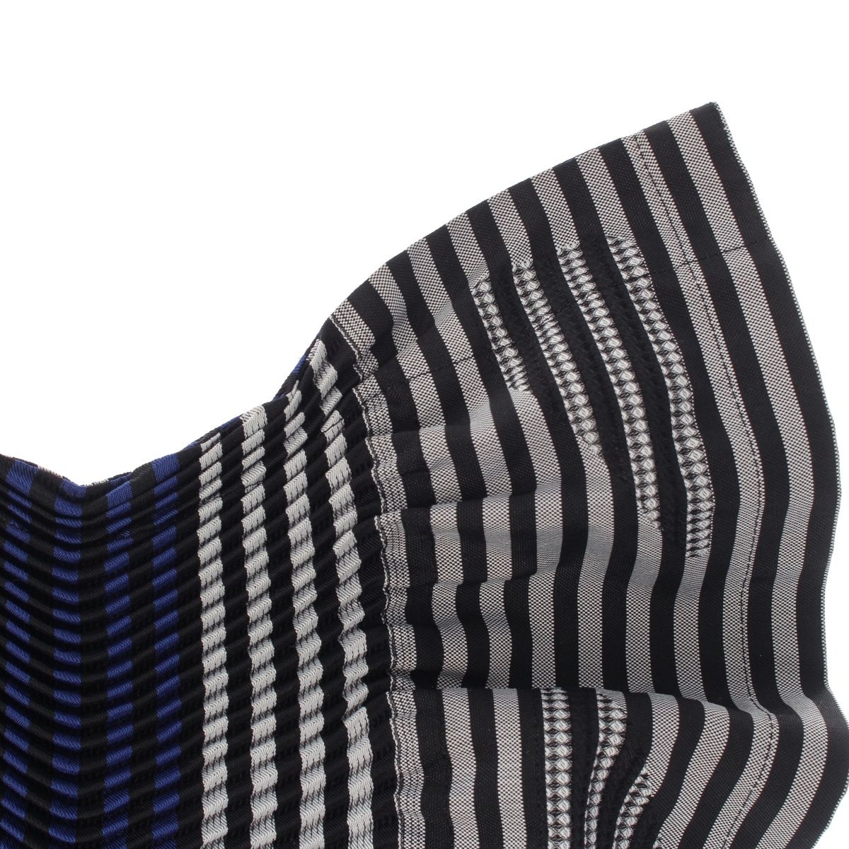 IM83FG019 ブルー系