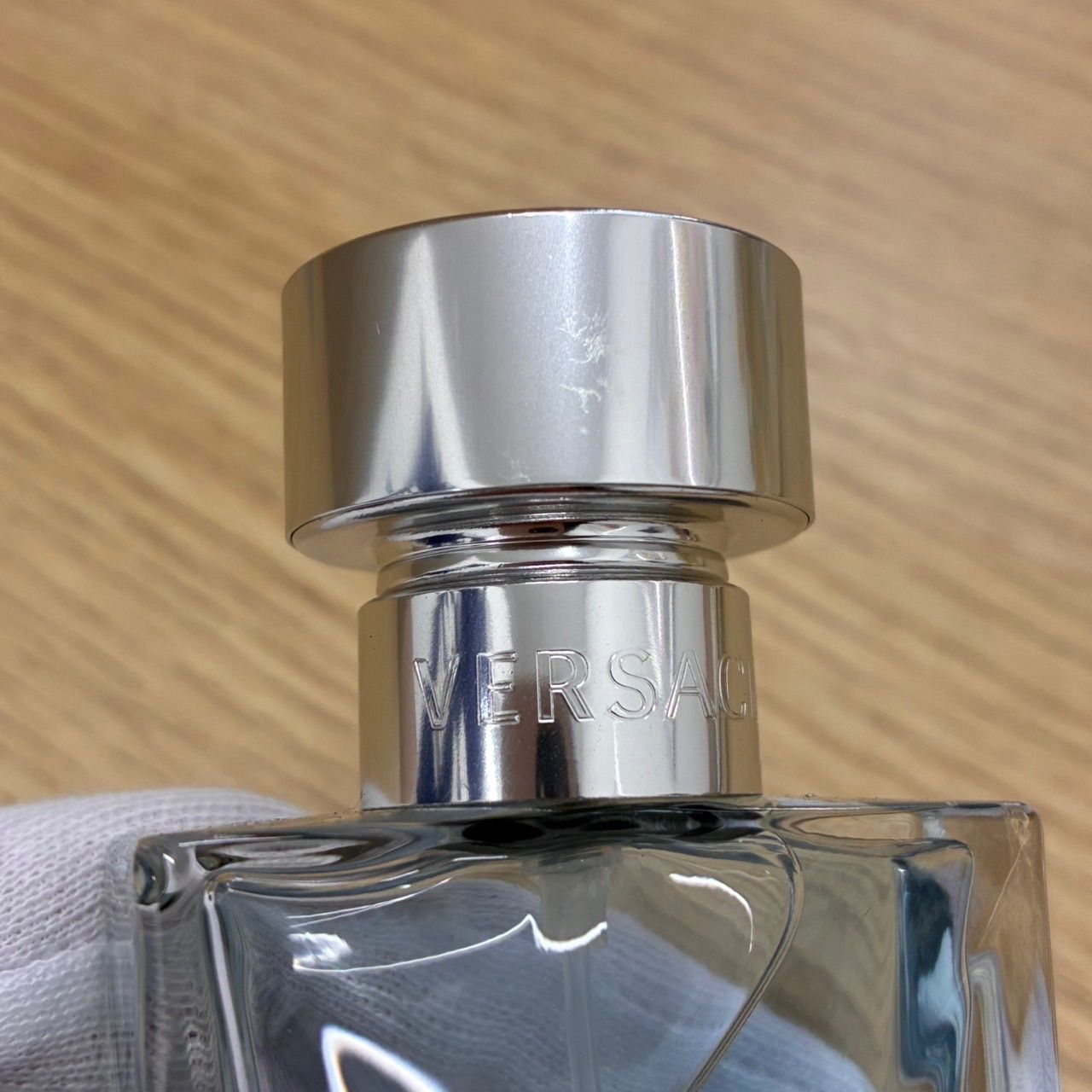 VERSACE ホワイトジーンズ オードトワレ 75ml. 未使用品 Amazon | VERSACE(ヴェルサーチ) ヴェルサーチ ブルージーンズ