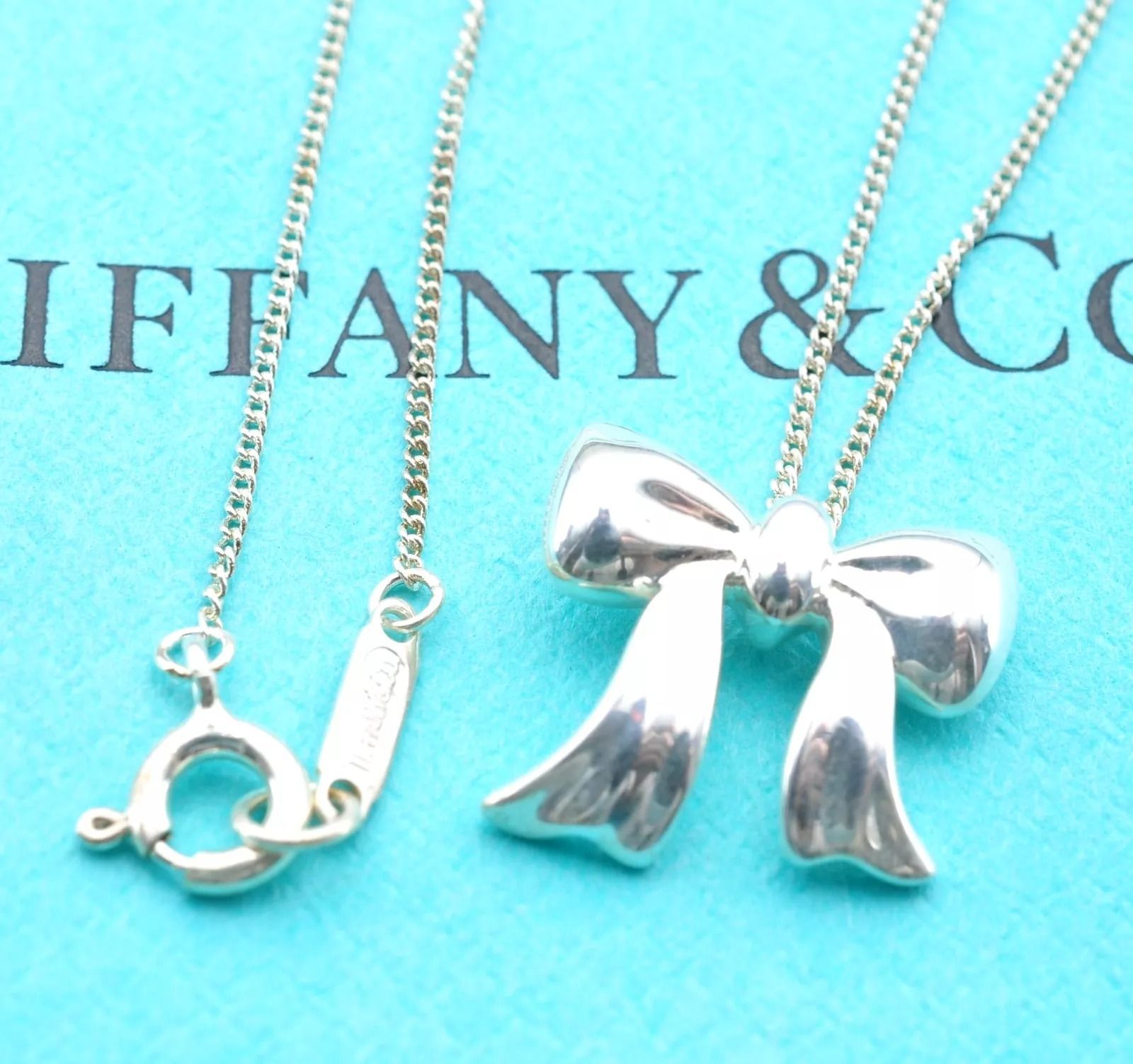 Tiffany & Co. リボンネックレス 925シルバー　箱付 TIFFANY＆CO ティファニー ネックレス リボン ペンダント 925