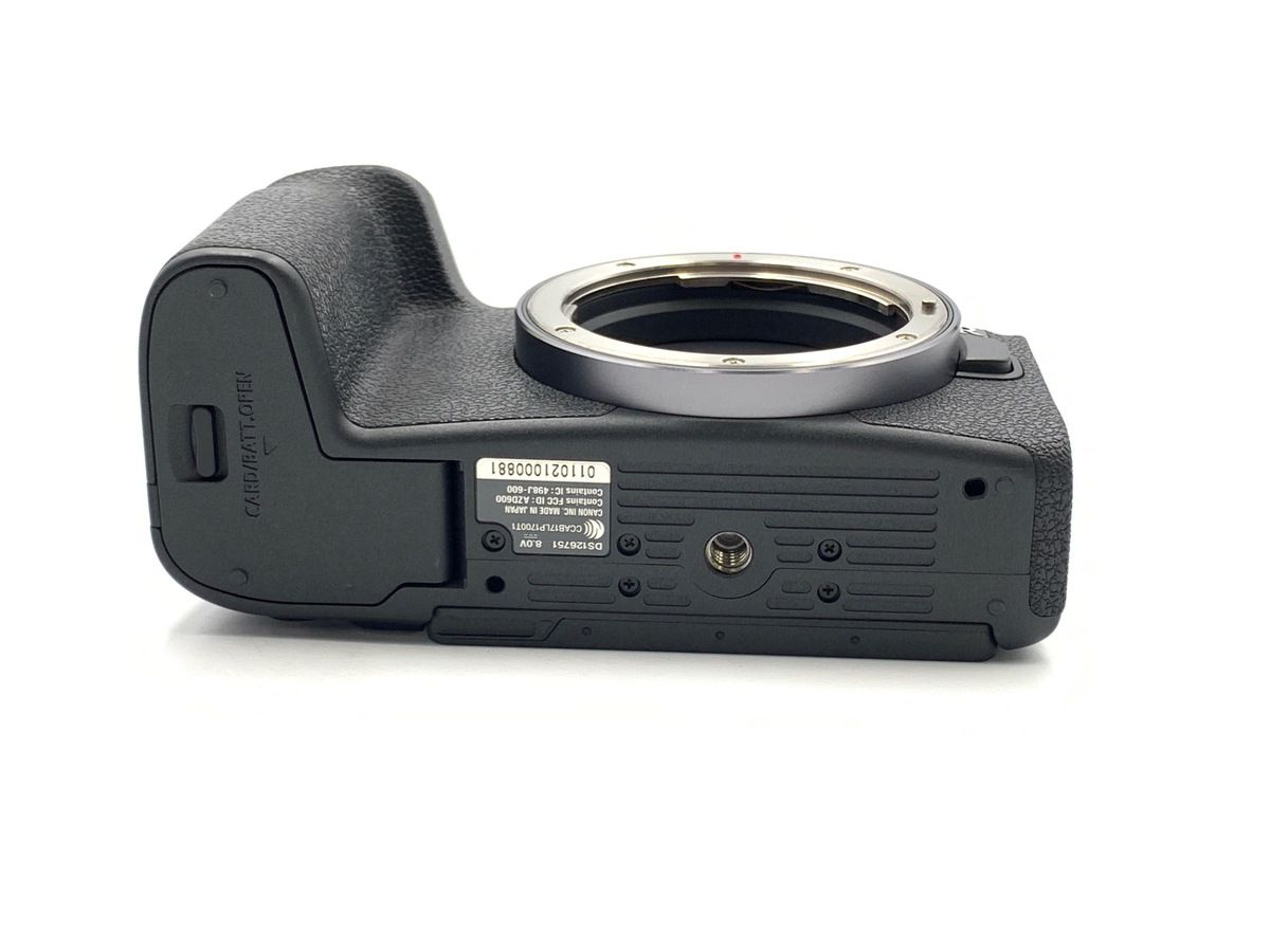 【中古美品】Canon キヤノン EOS RP ボディ　レンズキット箱で発送 中古美品】Canon キヤノン EOS RP ボディ レンズキット箱で発送