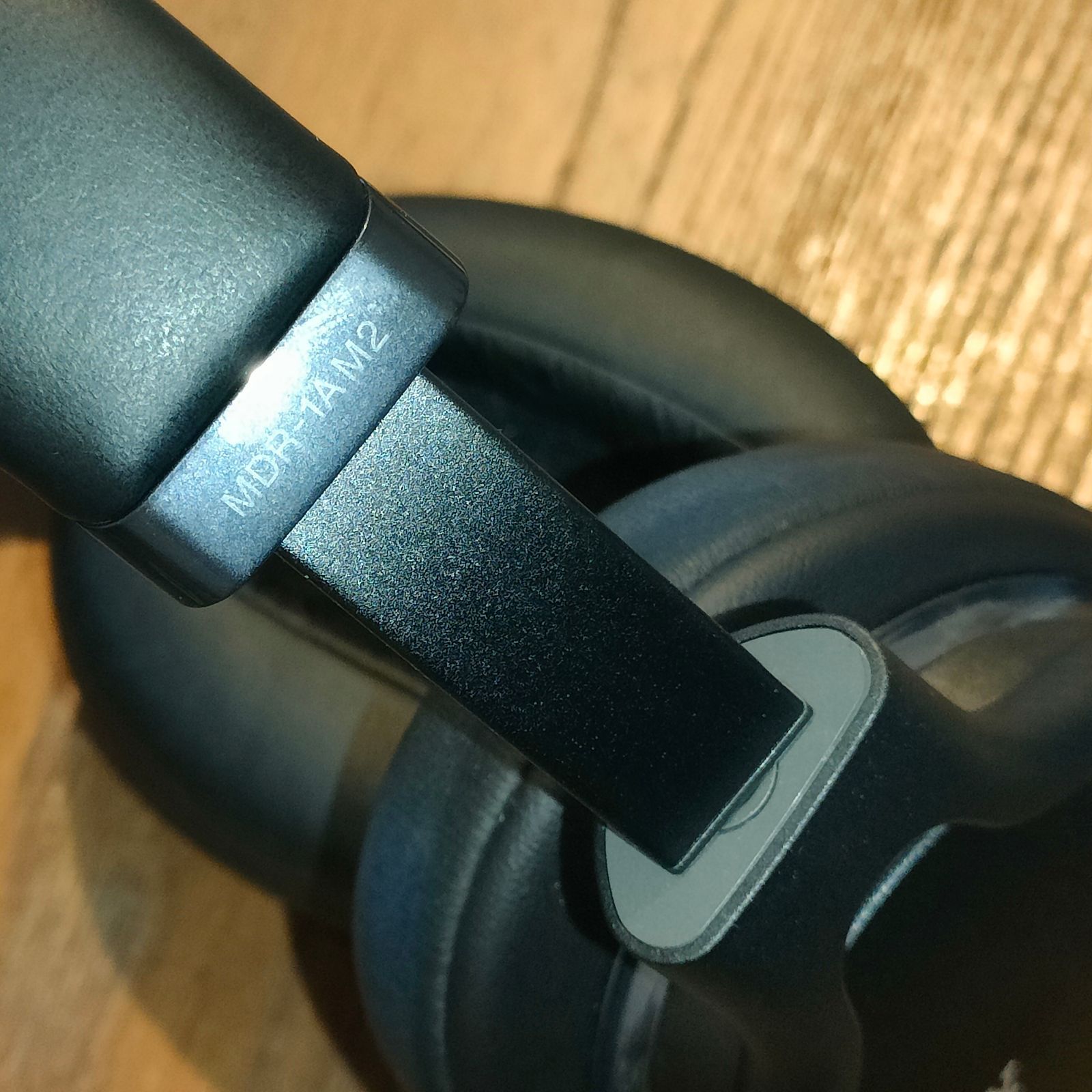 確かな品質。必見！ MDR-1AM2 SONY ソニー 有線ヘッドホン ハイレゾ音源対応 6180-0890-1