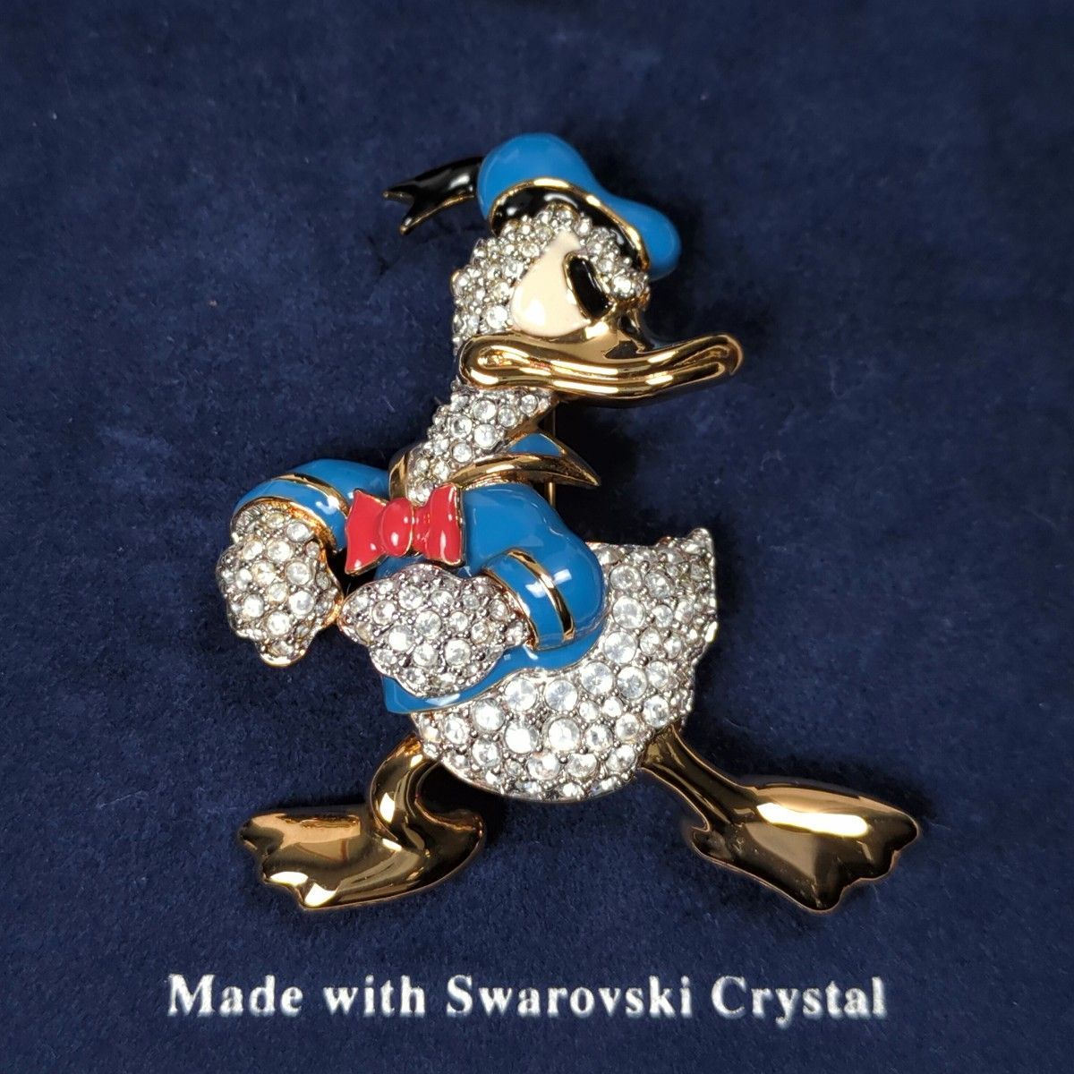 ディズニーギャラリー Swarovski スワロフスキー クリスタル ドナルドダック ブローチ 限定品 メルカリ