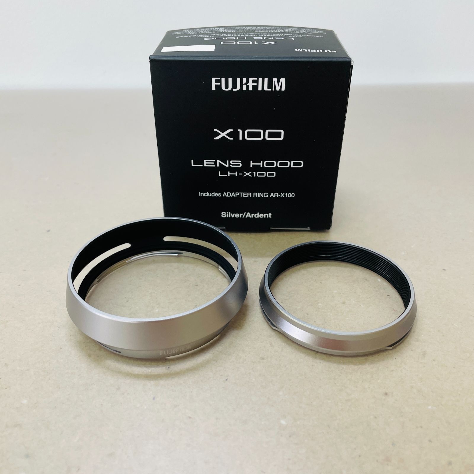 FUJIFILM LH-X100 シルバー アダプターリング AR-X100 元箱あり 付属品完備 C2658 60サイズ発送 傷汚れなし
