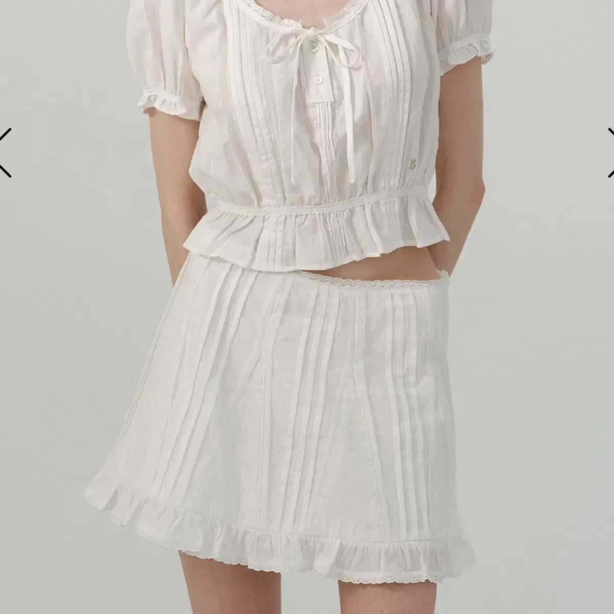 The Barnnet ザ バーネット Lignes Lace Mini Skirt m サイズ スカート