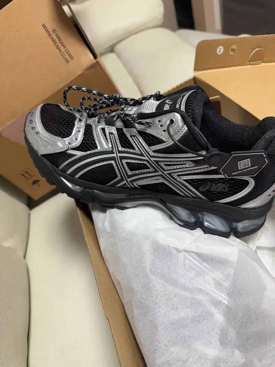 Asics アシックス ゲル ニンバス ピュアブラックシルバー KREAM 選択肢があります