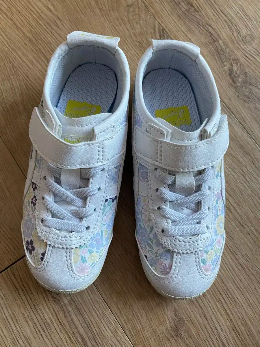 Onitsuka Tiger オニツカタイガー キッズ