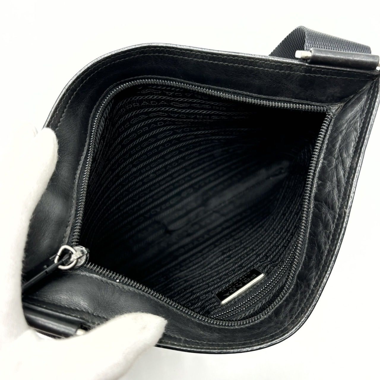 ✨良品✨ PRADA プラダ ショルダーバッグ トートバッグ ロゴ型押し 