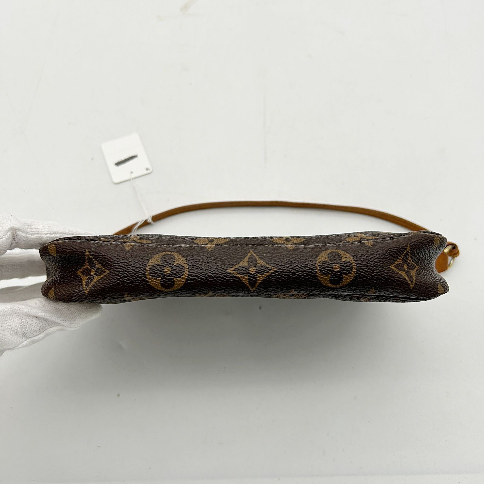 LOUIS VUITTON（ルイヴィトン）モノグラム ミニポシェット