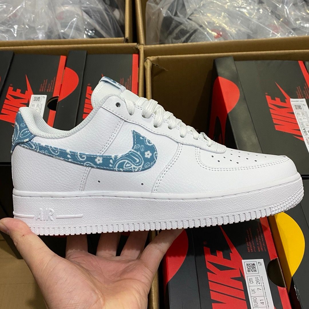 NIKE W AIR FORCE 1 '07 ESS 