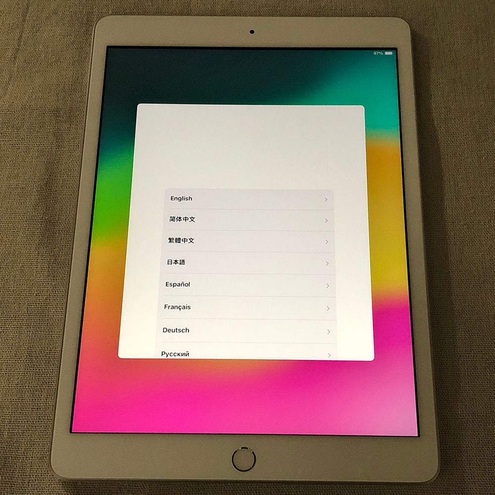 iPad 第7世代 32GB Silver Wi-Fi 中古 バッテリー100% - メルカリ