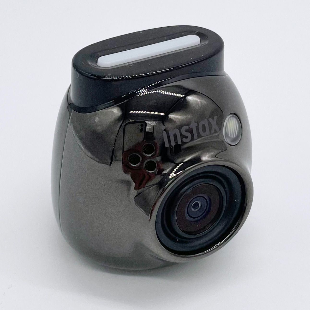 □ほぼ新品 FUJIFILM フジフイルム インスタントカメラ instax □ほぼ新品 FUJIFILM フジフイルム インスタントカメラ instax