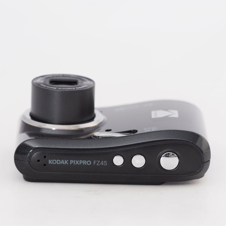 Kodak PIXPRO FZ45BK2A ブラック 撮影キット付き コンパクトで可愛い