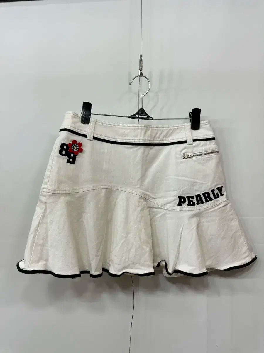 【高価値】 GATES(パーリーゲイツ) PEARLY ） 0 スカート メルカリ - レディースウェア