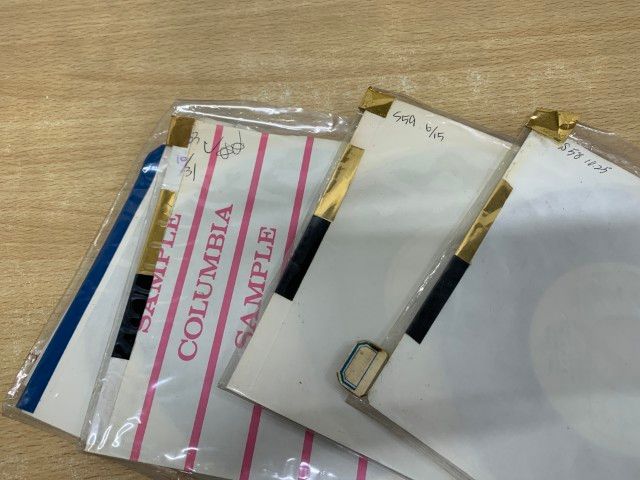 ヒップホップレコードまとめて 一箱 80枚位あります。 △01)【同梱不可】日本のロック・ポップス・フォークなどのEP