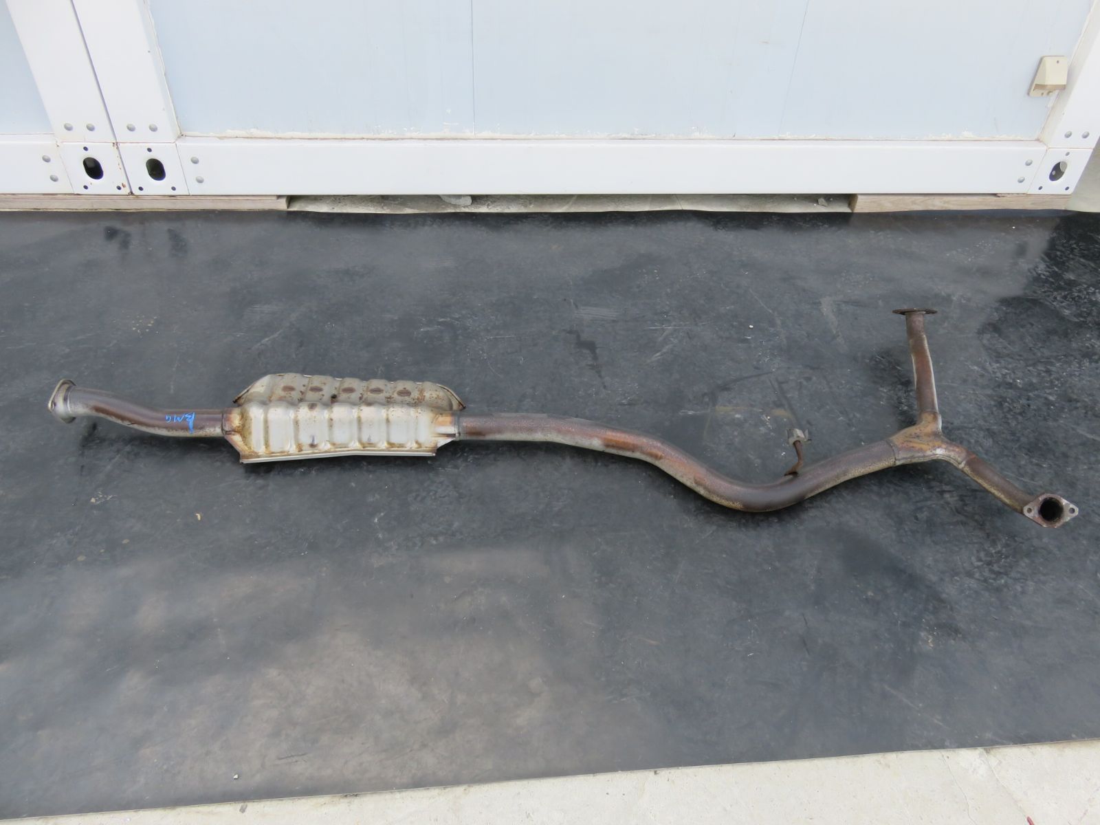 SFC2384 スバル レガシィ BM9 BMM BMG 純正 中間パイプ センターマフラー 中間マフラー FFCRYSTALESIA_COM