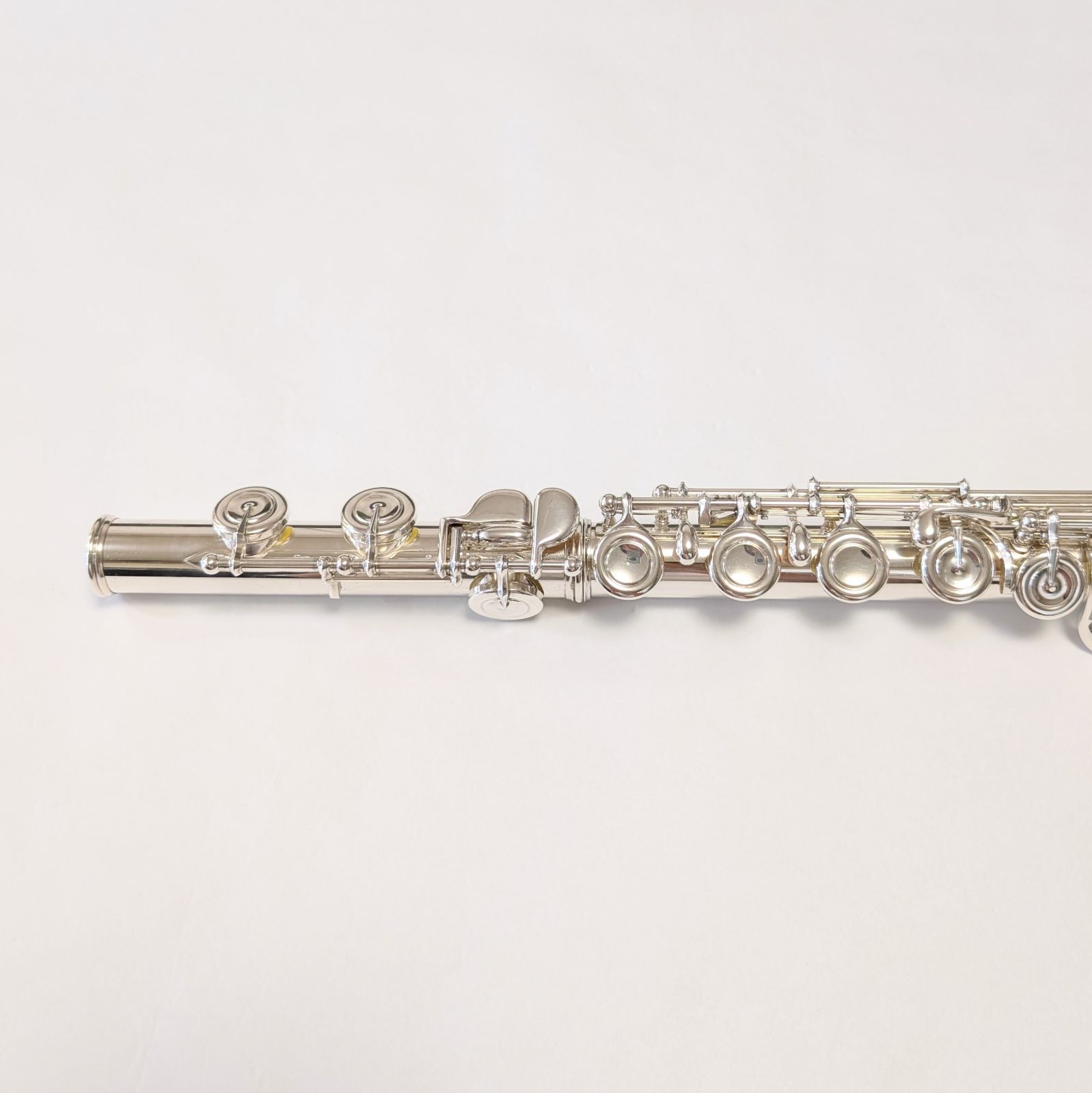 全タンポ交換済み】フルート ヤマハ YFL-514 頭部管銀製 日本製 YAMAHA FLUTE YFL514 メンテナンス済み 動作良好品 -  メルカリ