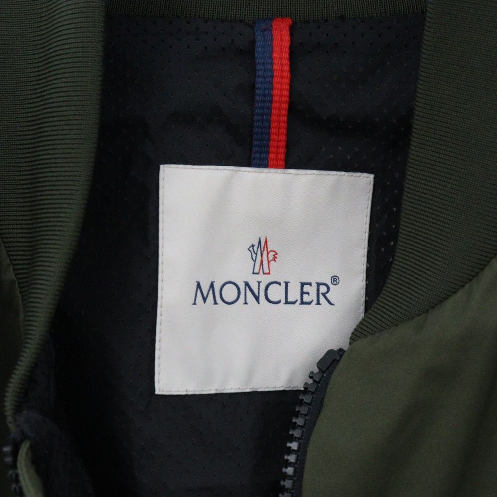 MONCLER (モンクレール) 20AW LEOS GIUBBOTTO レオス ナイロン ジップアップ ジャケット カーキ G10911A74400  539HW - メルカリ