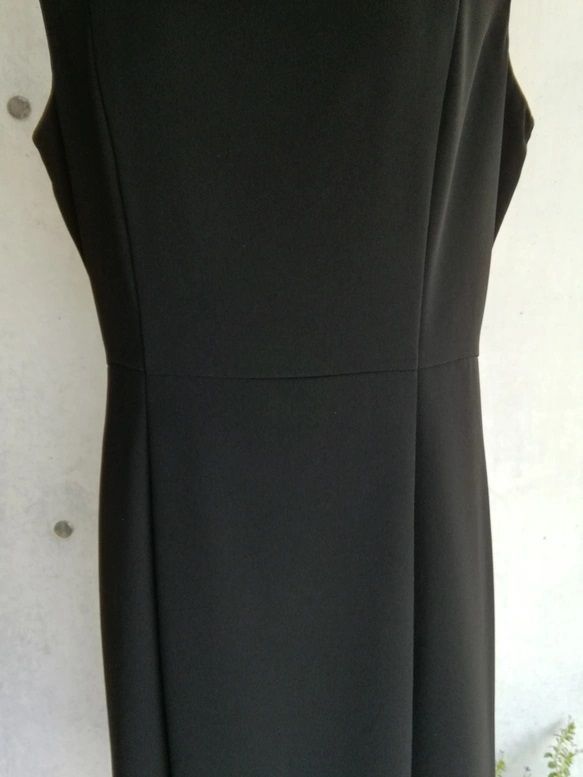 ブラックフォーマルノースリーブロングワンピース ドレスにもなるロング丈