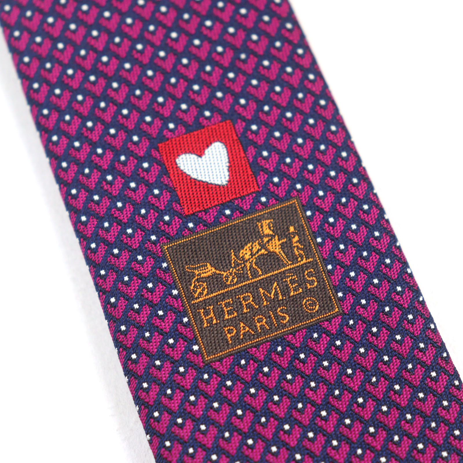 ❀極美品❀ HERMES エルメス グレー レッド シルク ハート柄 総柄 HERMES エルメス ネクタイ シルク レッド系 折り紙風馬柄