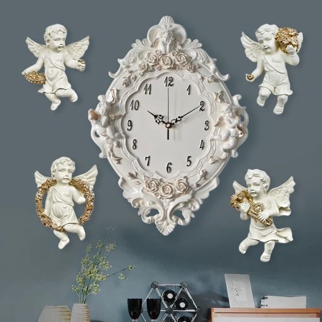 三体の天使 ブラケット時計 エンジェル ANGEL 壁掛け時計 CLOCK クロック 女神 クラシックスタイル時計 掛け時計 クロック ホワイト 姫 クオーツ 輸入雑貨 イタリア おしゃれ 雑貨 アンティーク調