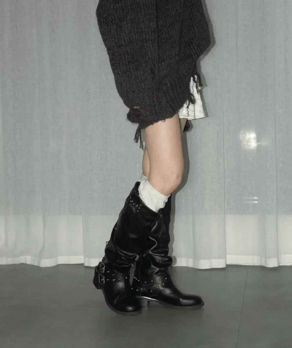 未使用級　超ロング　ニーハイ　大きいサイズ　46 シンプルブーツ　ブラック 未使用級 超ロング ニーハイ 大きいサイズ 46 シンプルブーツ ブラック