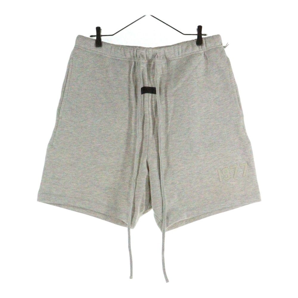 FEAR OF GOD ESSENTIALS フィアオブゴッド エッセンシャルズ SHORT PANTS 1977 フェルトロゴ スウェットハーフパンツ ショーツ グレージュ