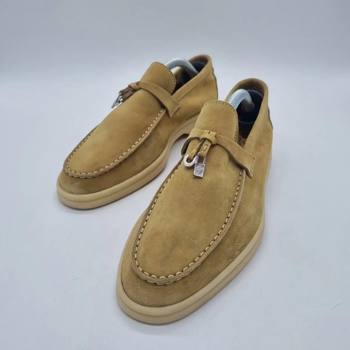 ロロ ピアーナ サマー チャーム ウォーク スウェード カーフスキン エジプト ROCK レディース 240mm