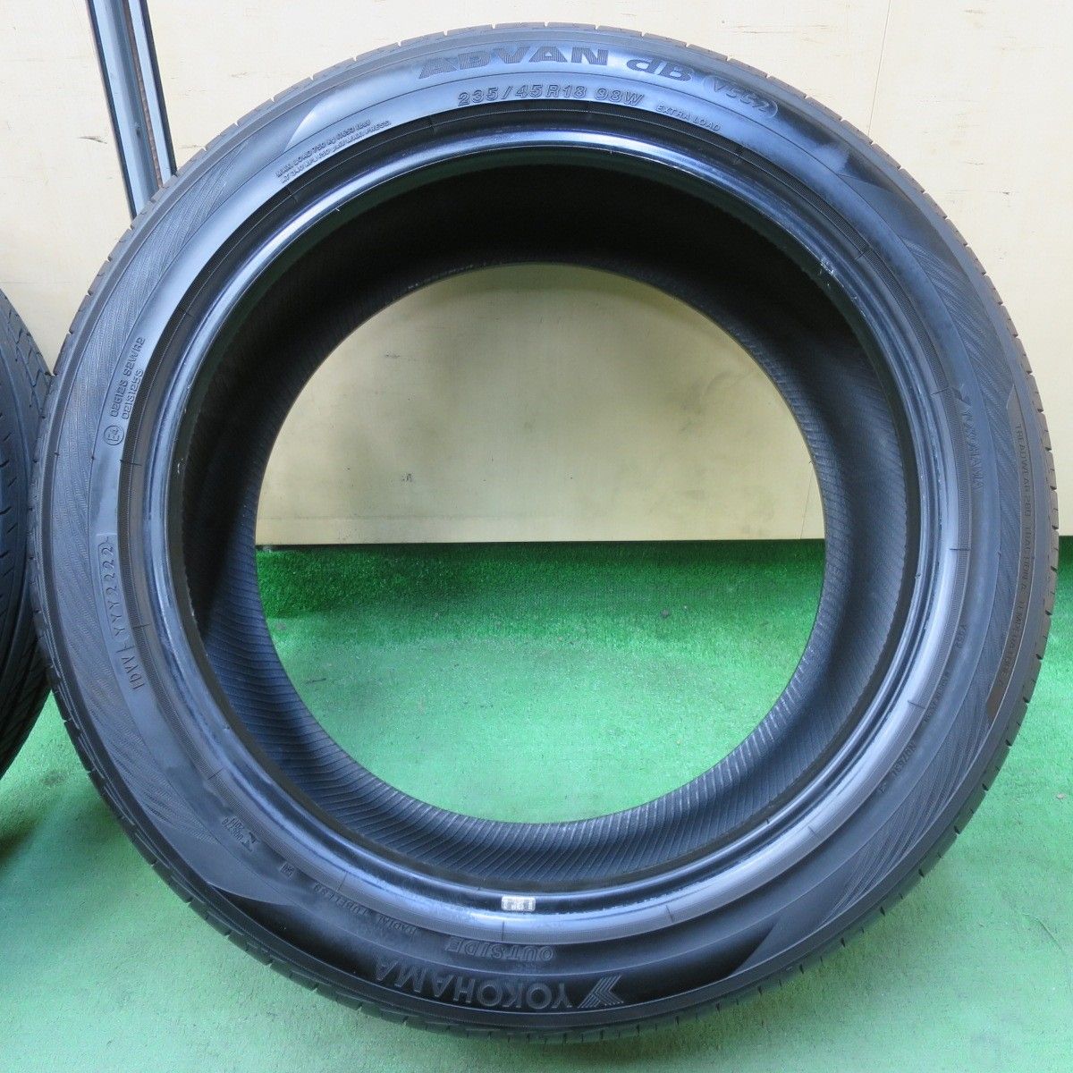 dB V552