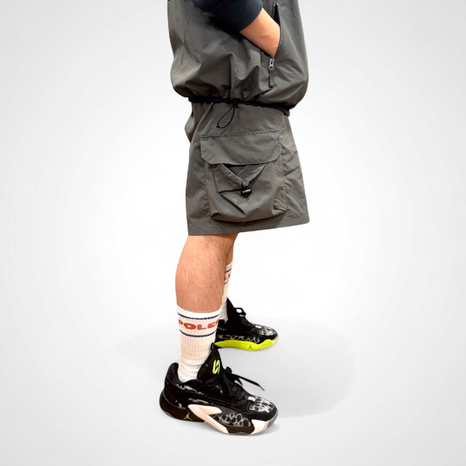 POLER SHIRRING NYLON WIDE CARGO SHORTS 251mcv0004 ポーラー ショートパンツ