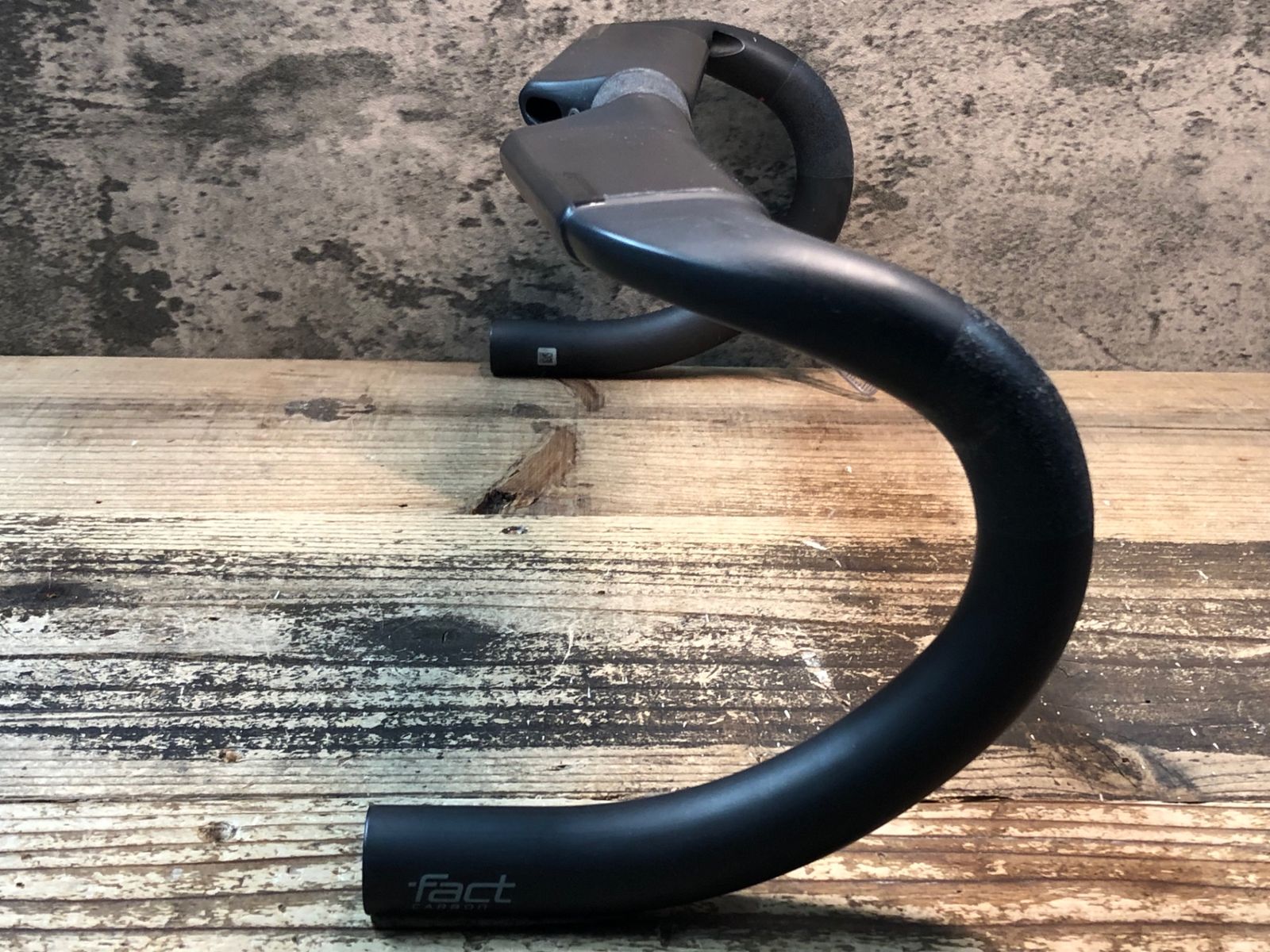 IP497 スペシャライズド SPECIALIZED S-WORKS AeroFly2 カーボン ドロップハンドル エンドC-C400mm