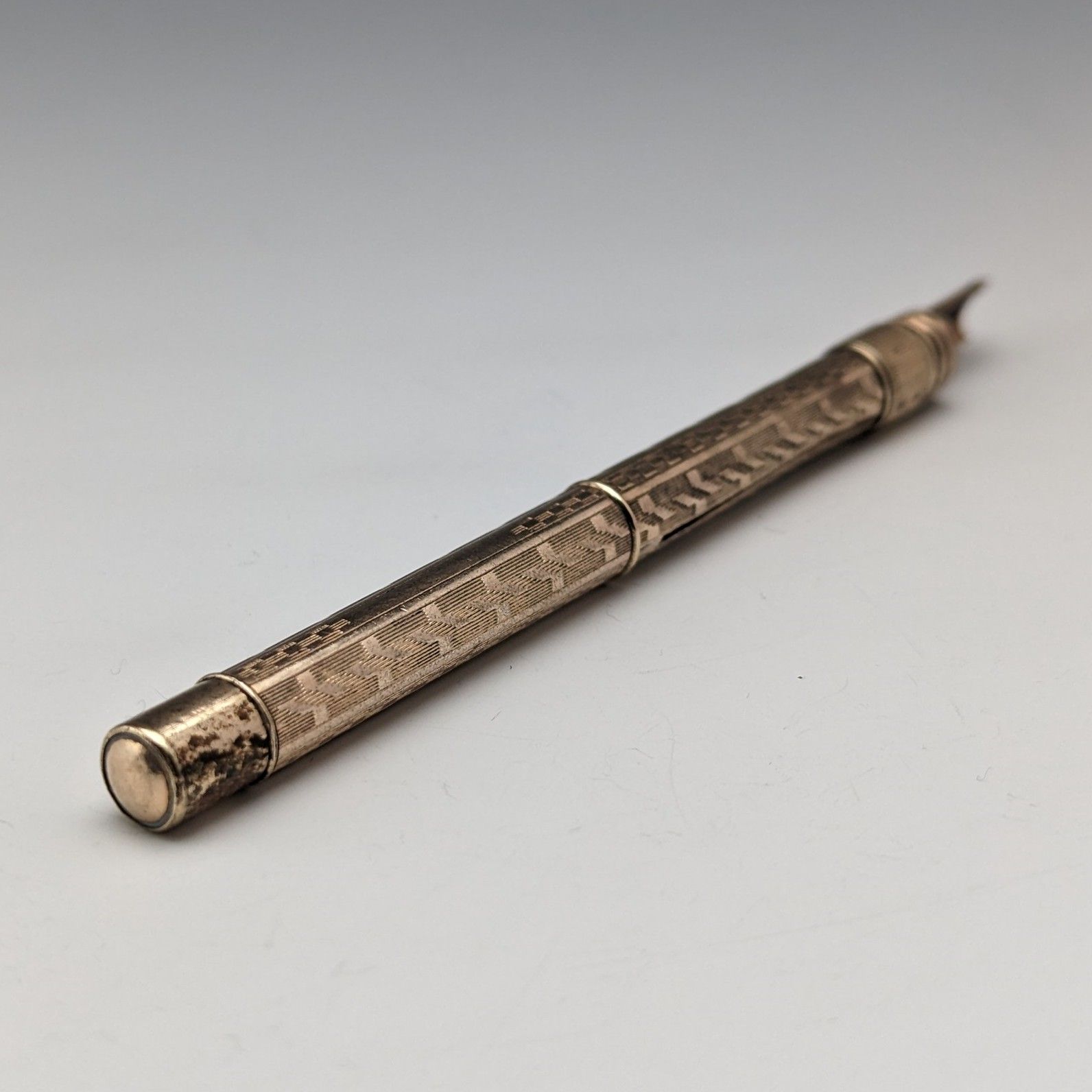 ヴィンテージ 金張り 推進式ペンシル＆つけペン 伸縮式96-121mm ヴィンテージ 金張り 推進式ペンシル＆つけペン 伸縮式96-121mm