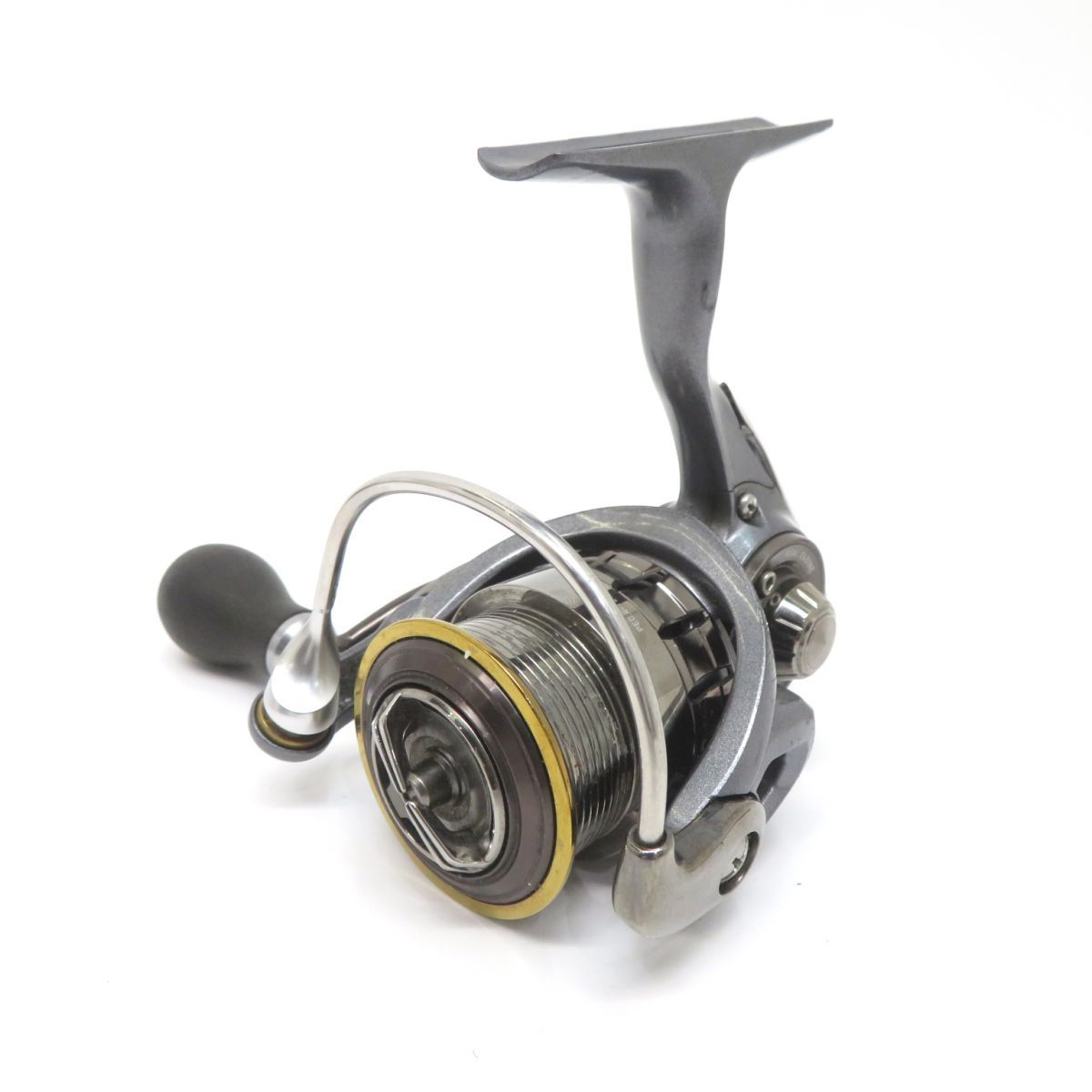 DAIWA ダイワ 15 LUVIAS ルビアス 2004H スピニングリール 本体