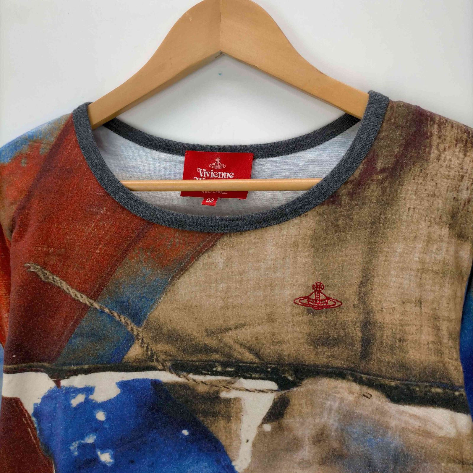 ヴィヴィアンウエストウッドレッドレーベル　フルグラフィックロンT オーブ刺繍