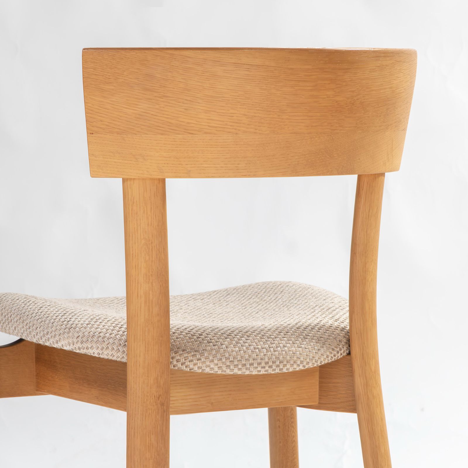 アクタス□日進木工□北欧デザイン□飛騨□本革□ダイニングチェア□