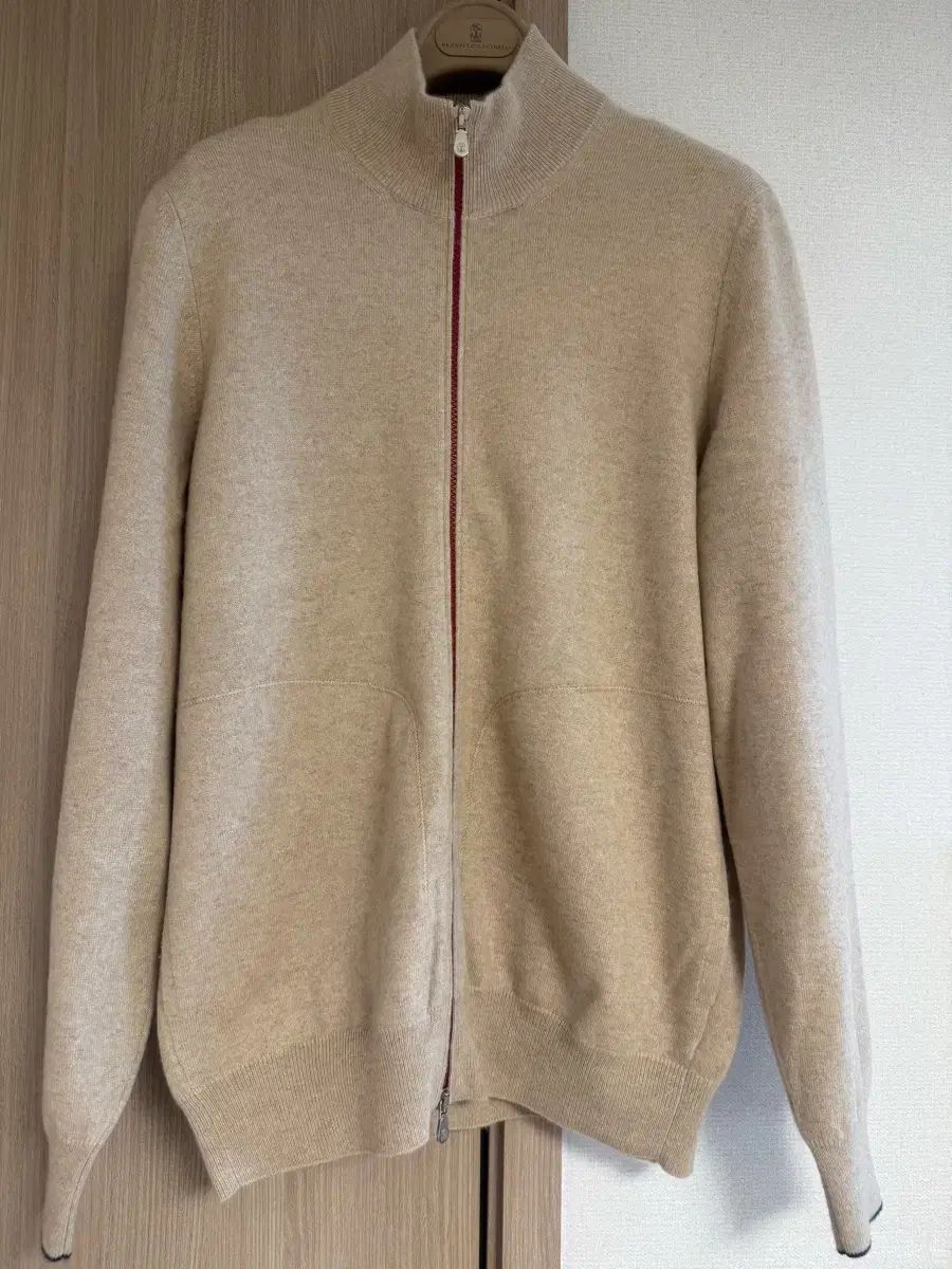 ブルネロ BRUNELLO CUCINELLI(ブルネロクチネリ) カシミア 100