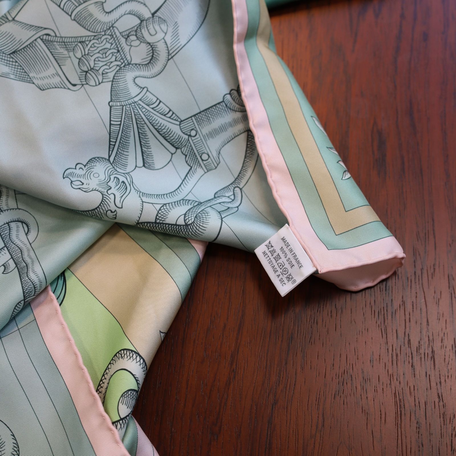 エルメス スカーフ カレ90 デッラ カヴァッレリア SILK100