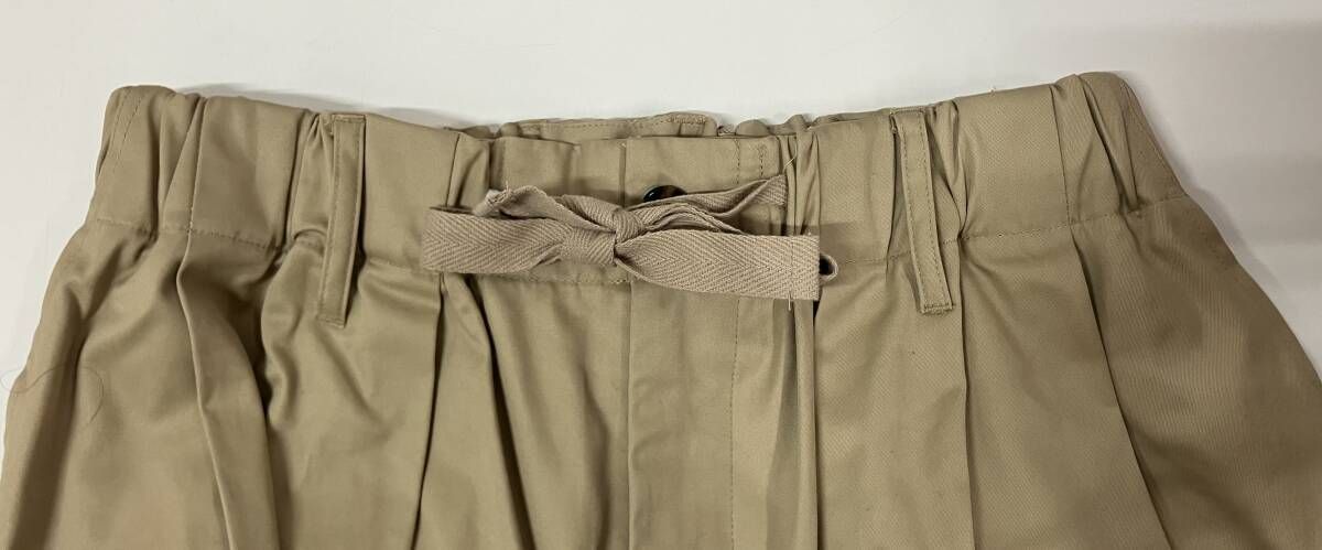 sillage シヤージュ サーキュラーパンツ 綿パン サイズF カーキ SIROKUMA-CORPORATION_COM